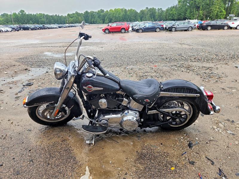 2017 Harley-davidson Fl VIN 1HD1BWV19HB034388 COPART salvage auction — MINOR DENT/SCRATCHES, Va - Certificate Of Title, sold $1,150 on 2026-07-24 (photo 3)