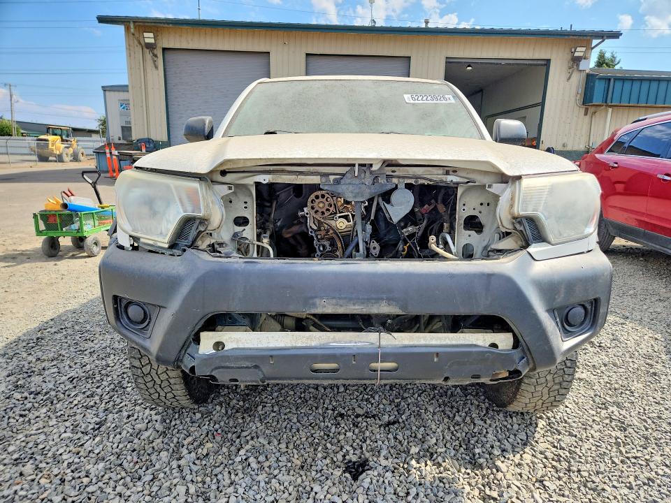 2014 Toyota Tacoma VIN 5TFPX4ENXEX021782 COPART salvage auction — MECHANICAL, Or - Certificate Of Title, sold $1,450 on 2026-07-28 (photo 5)