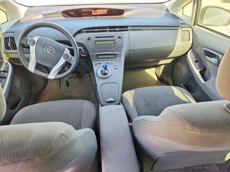 2011 Toyota Prius VIN JTDKN3DU6B1417953 COPART salvage auction — MINOR DENT/SCRATCHES, CO - DIS/DLR/EXP ONLY CLEAN TITLE, sold $325 on 2026-07-20 (photo 8)