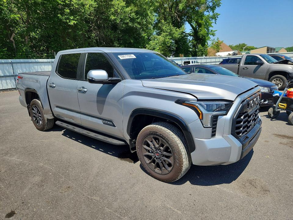2024 Toyota Tundra VIN 5TFWA5DB1RX155936 COPART salvage auction — MINOR DENT/SCRATCHES, Nj - Cert Of Title-Salvage, sold $15,400 on 2026-07-30 (photo 4)