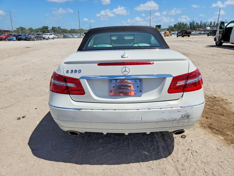 2011 Mercedes-benz E-klasse VIN WDDKK5GF3BF097873 COPART salvage auction — FRONT END, Fl - Cert Of Title Slvg Rebuildable, sold $500 on 2026-08-04 (photo 6)