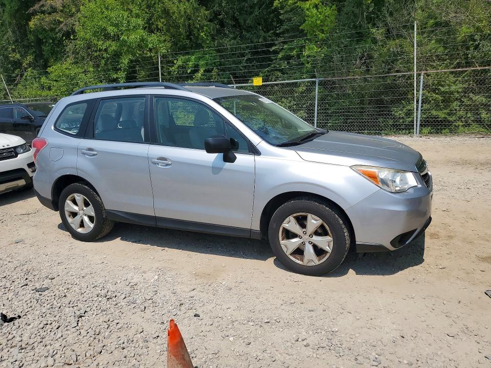 2015 Subaru Forester VIN JF2SJABC8FH555552 COPART salvage auction — MINOR DENT/SCRATCHES, Oh - Certificate Of Title, sold $350 on 2026-07-29 (photo 4)