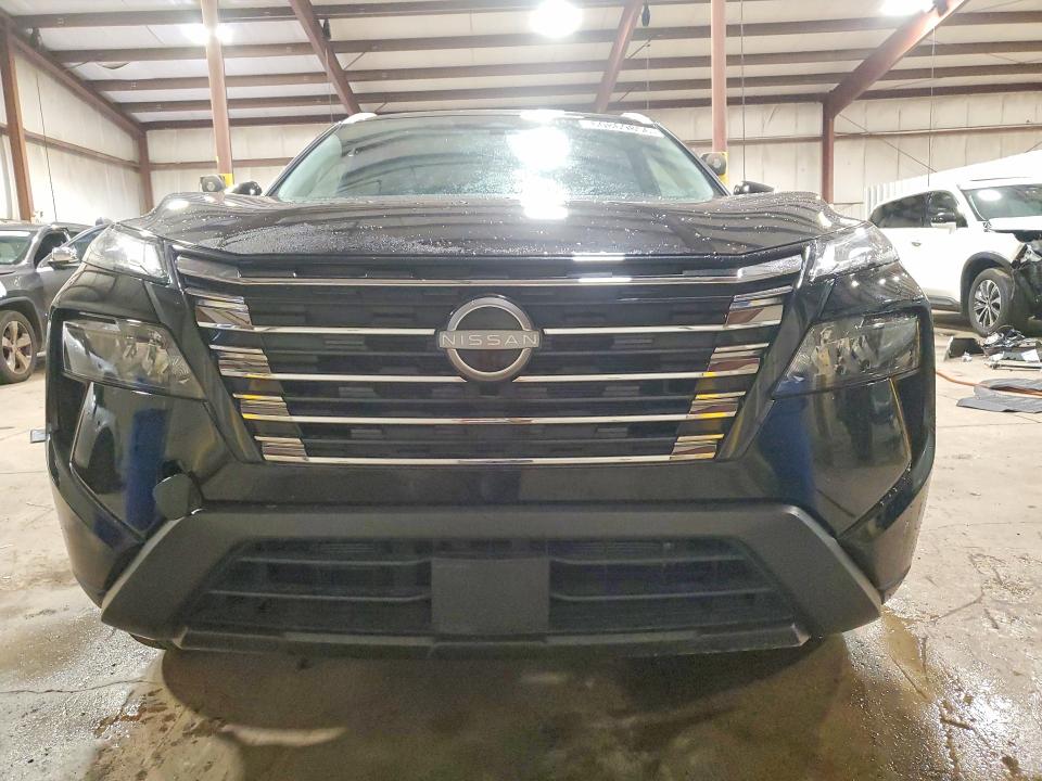 2024 Nissan Rogue VIN JN8BT3BB1RW445894 COPART salvage auction — REAR END, Salvage Title, sold $3,800 on 2026-07-28 (photo 5)