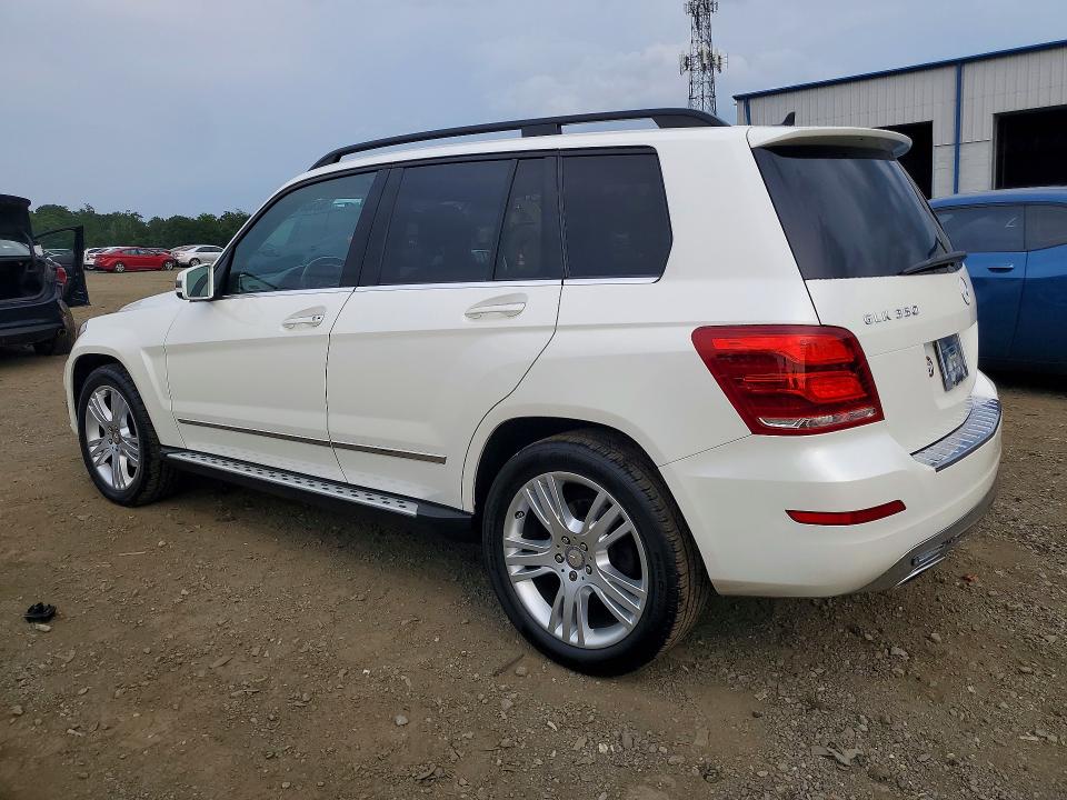 2015 Mercedes-benz Glk-klasse VIN WDCGG8JB4FG436711 COPART salvage auction — MINOR DENT/SCRATCHES, Nj - Certificate Of Title, sold $4,950 on 2026-08-03 (photo 2)