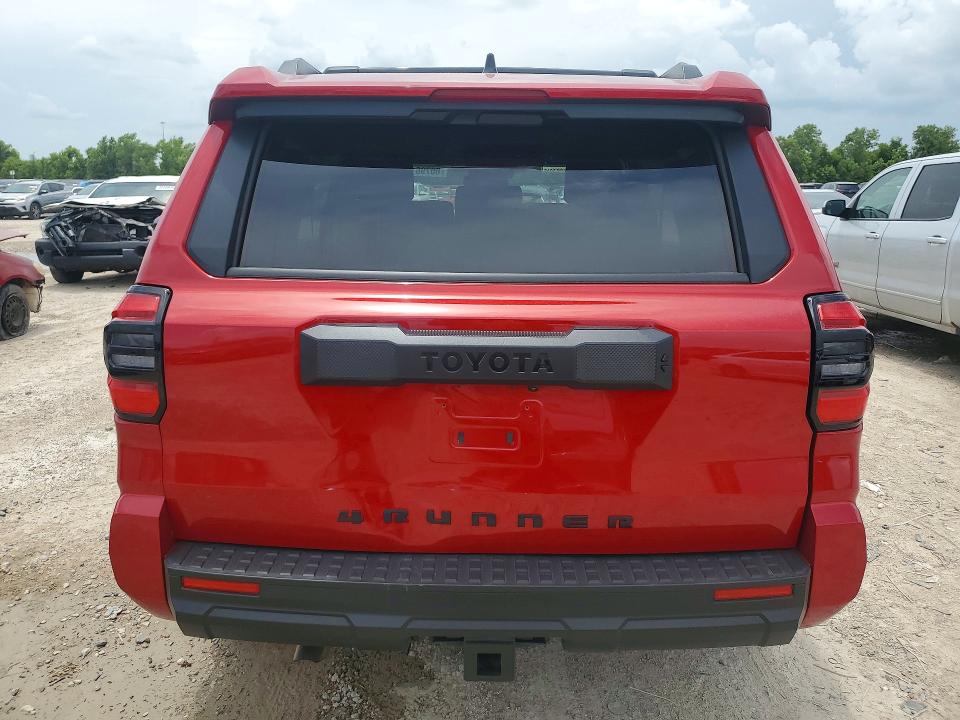 2026 Toyota 4runner VIN JTEVA5AR9T5009876 COPART salvage auction — SIDE, Tx - Salvage Vehicle Title, sold $24,100 on 2026-07-19 (photo 6)