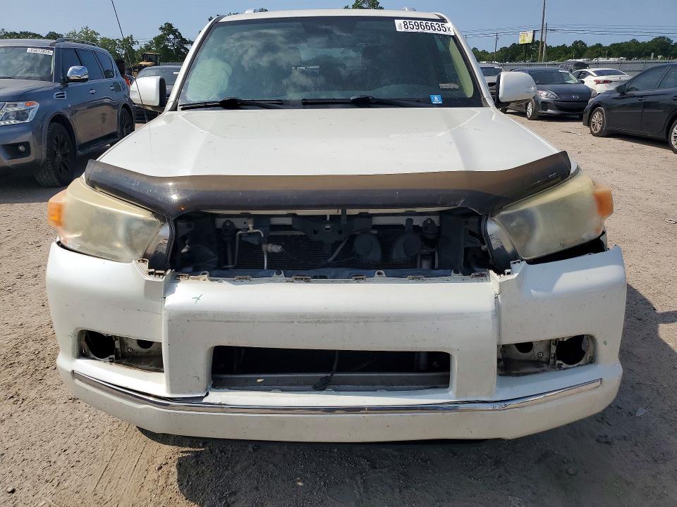 2011 Toyota 4runner VIN JTEZU5JR6B5029977 COPART salvage auction — REAR END, Fl - Cert Of Title Slvg Rebuildable, sold $1,600 on 2026-07-30 (photo 5)