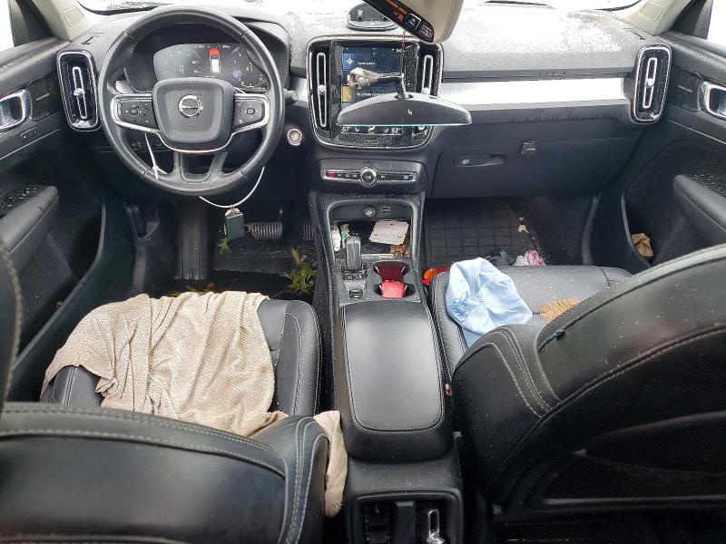 2019 Volvo Xc40 VIN YV4162UK0K2084545 COPART salvage auction — WATER/FLOOD, Ma - Cert Of Title-Salvage, sold $4,000 on 2026-08-12 (photo 8)
