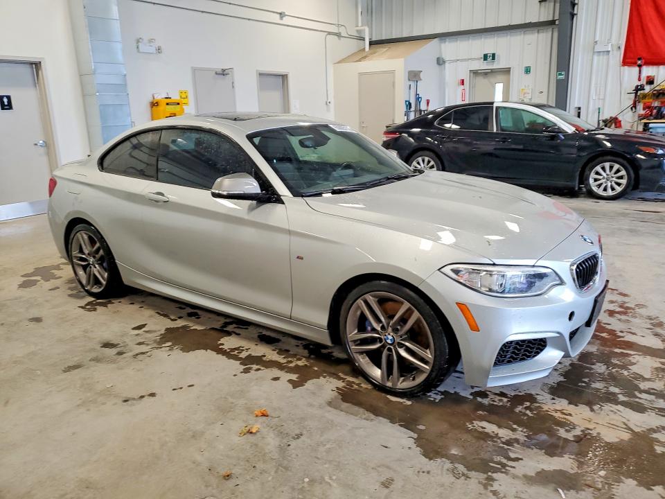 2016 BMW M235i VIN WBA1J7C50GV359070 COPART salvage auction — WATER/FLOOD, ON - PERMIT IRREPAIRABLE, sold $4,000 on 2026-08-18 (photo 4)