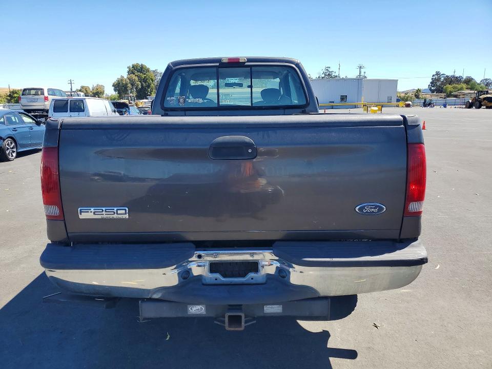 2005 Ford F-250 super duty VIN 1FTSX21P05EB21584 COPART salvage auction — MECHANICAL, Ca - Dis/Dlr/Exp Only Clean Title, sold $2,877 on 2026-07-28 (photo 6)