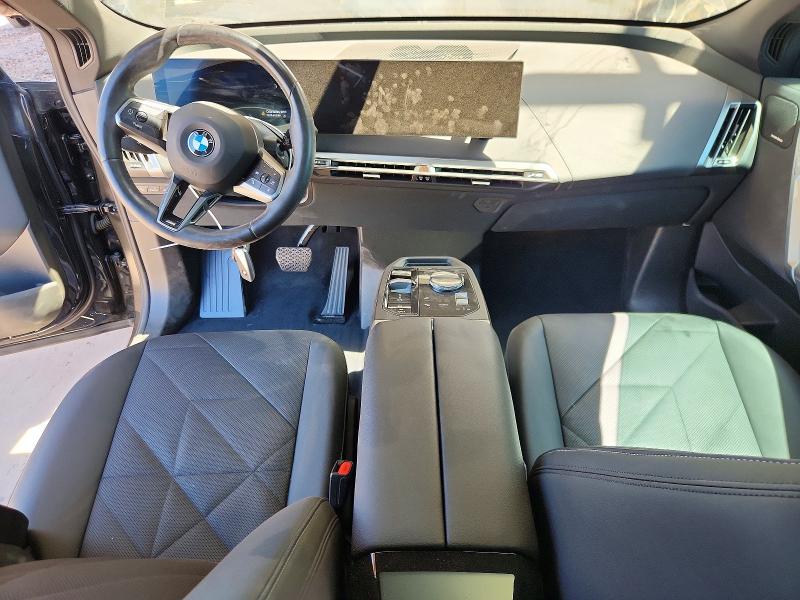 2025 BMW Ix VIN WB523CF07SCT06571 COPART salvage auction — REAR END, Salvage Title, sold $17,000 on 2026-08-25 (photo 8)
