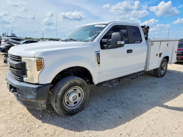 2018 Ford F-250 super duty VIN 1FD7X2B66JEC27135 — COPART salvage auction photo