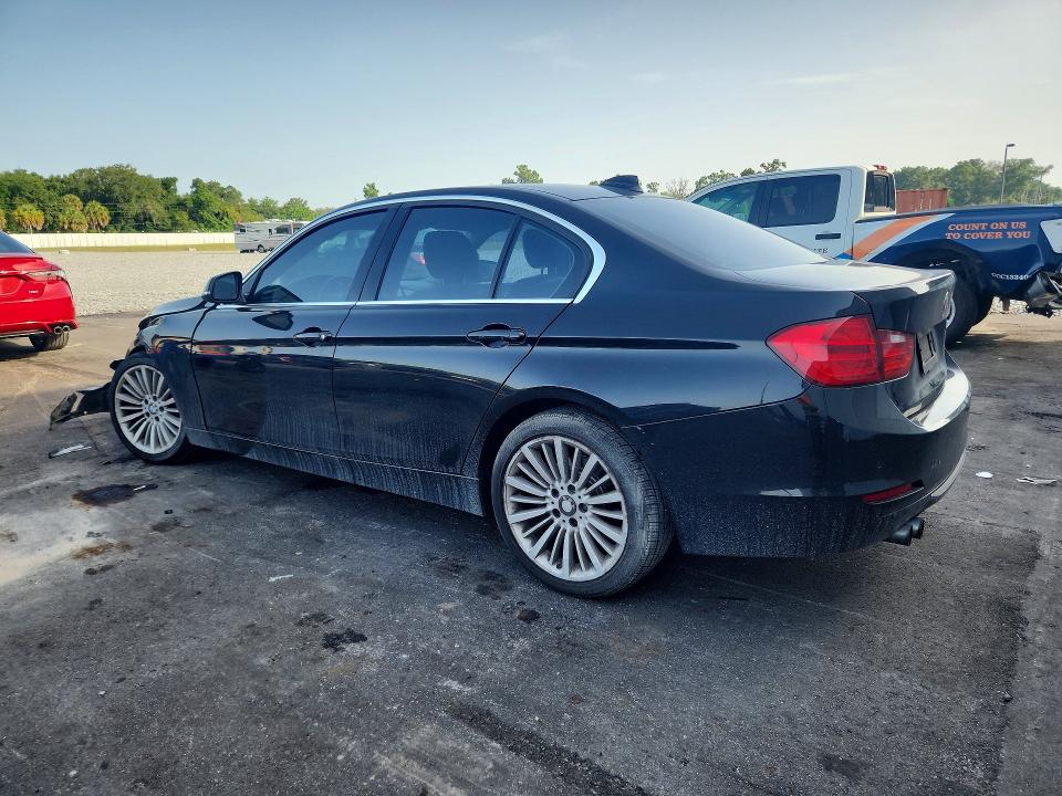 2012 BMW VIN WBA3A5C58CF257405 COPART salvage auction — FRONT END, Fl - Cert Of Title Slvg Rebuildable, sold $900 on 2026-08-12 (photo 2)
