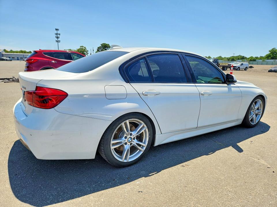 2018 BMW 3er VIN WBA8D9G57JNU71299 COPART salvage auction — FRONT END, NY - MV-907A SALVAGE CERTIFICATE, sold $450 on 2026-07-29 (photo 3)