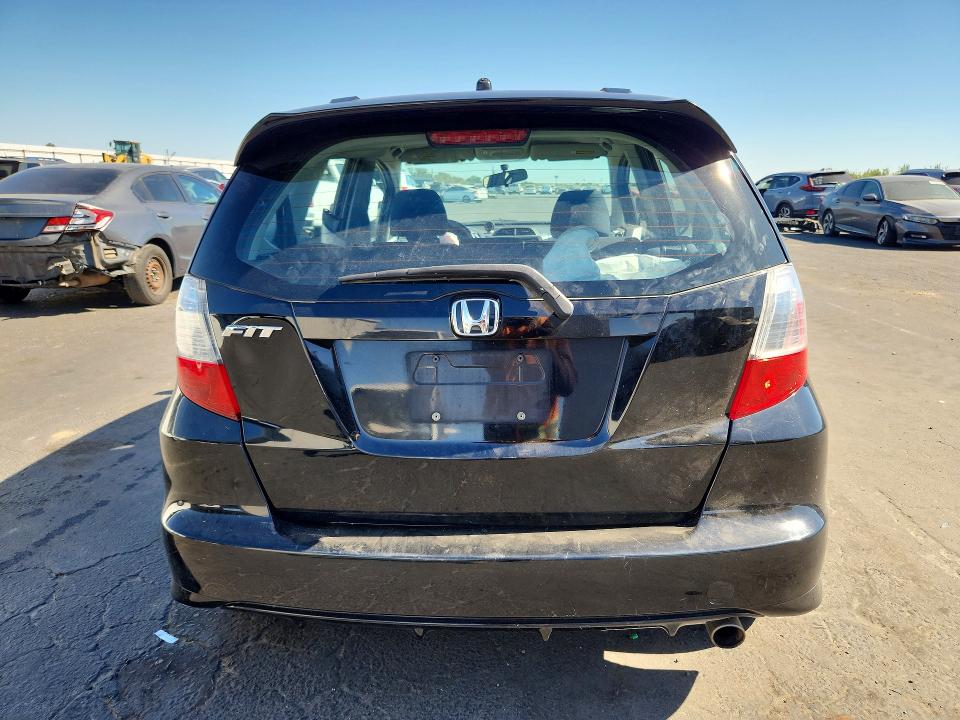 2009 Honda Fit VIN JHMGE88499S023038 COPART salvage auction — FRONT END, Ca - Salvage Certificate, sold $450 on 2026-07-27 (photo 6)