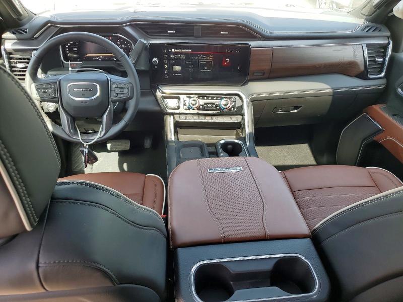 2026 Gmc SIERRA VIN 1GT4UXEYXTF116952 COPART salvage auction — SIDE, Ia - Cert Of Title-Salvage Title, sold $36,000 on 2026-07-29 (photo 8)
