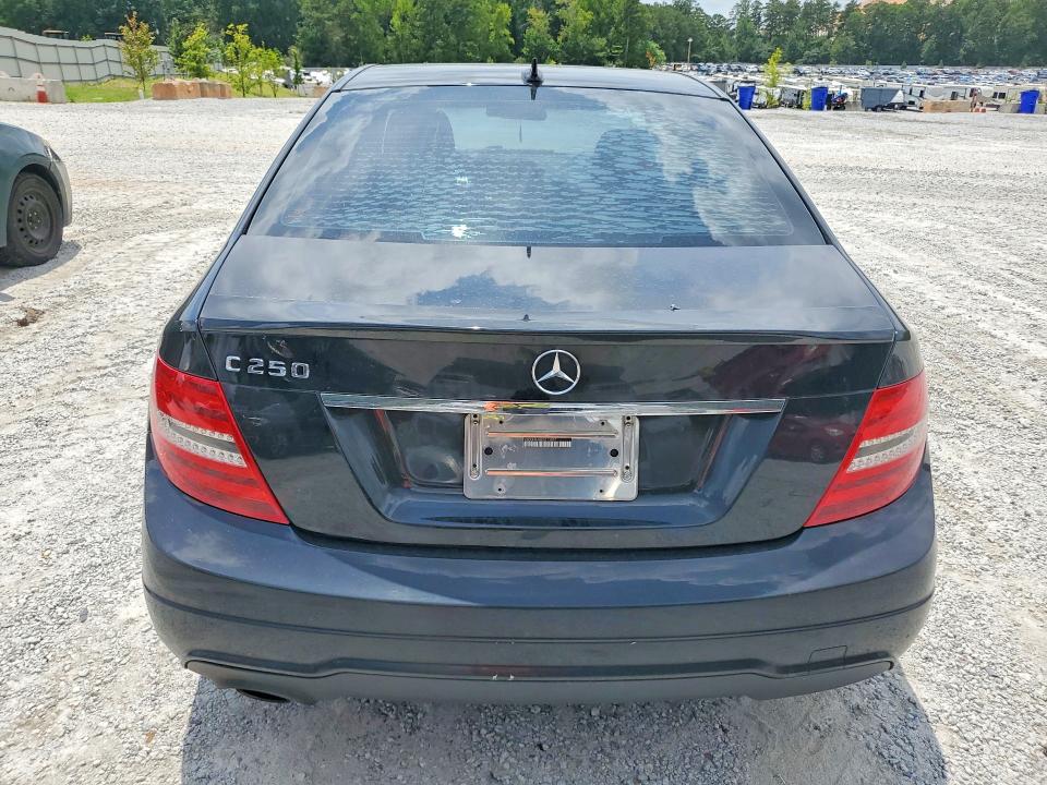 2014 Mercedes-benz C class VIN WDDGF4HB8EG213907 COPART salvage auction — SIDE, GA - CERT OF TITLE-SALVAGE, sold $625 on 2026-07-27 (photo 6)