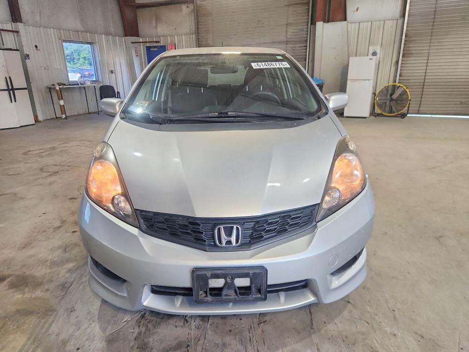 2012 Honda Fit VIN JHMGE8H50CC022323 COPART salvage auction — REAR END, Ma - Cert Of Title-Reconstrctd Coll, sold $250 on 2026-07-31 (photo 5)