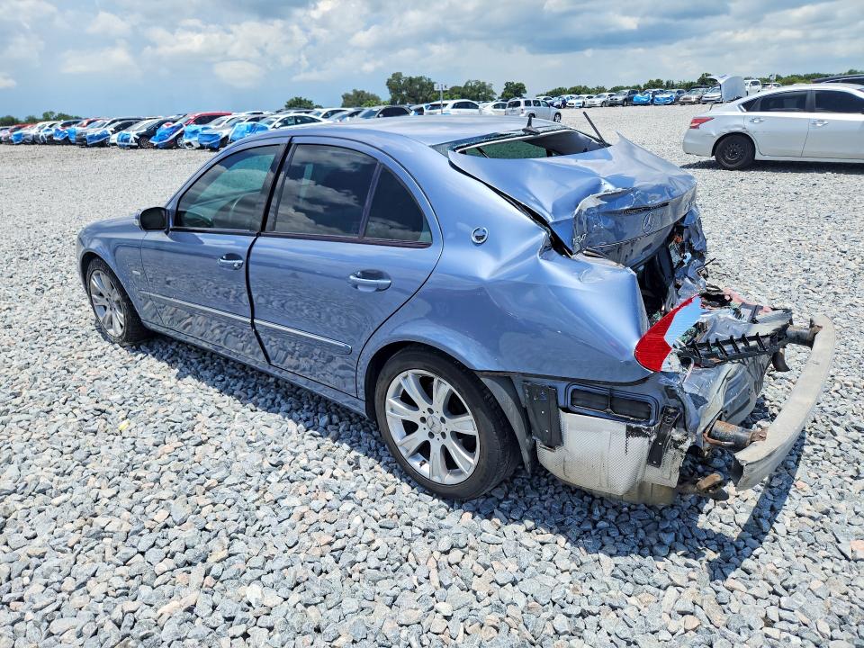 2006 Mercedes-benz E-class VIN WDBUF87JX6X185671 COPART salvage auction — REAR END, FL - CERT OF TITLE SLVG REBUILDABLE, sold $450 on 2026-07-17 (photo 2)