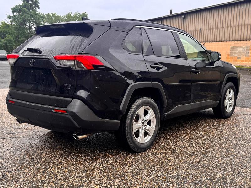 2019 Toyota Rav4 VIN JTMP1RFV4KD047028 COPART salvage auction — NORMAL WEAR, NY - CERTIFICATE OF TITLE (P), sold $6,300 on 2026-07-14 (photo 4)