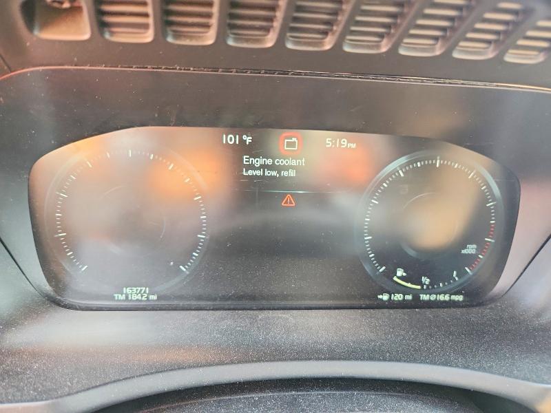 2018 Volvo Xc90 VIN YV4A22PK0J1191106 COPART salvage auction — MINOR DENT/SCRATCHES, Tx - Certificate Of Title, sold $2,650 on 2026-07-28 (photo 9)