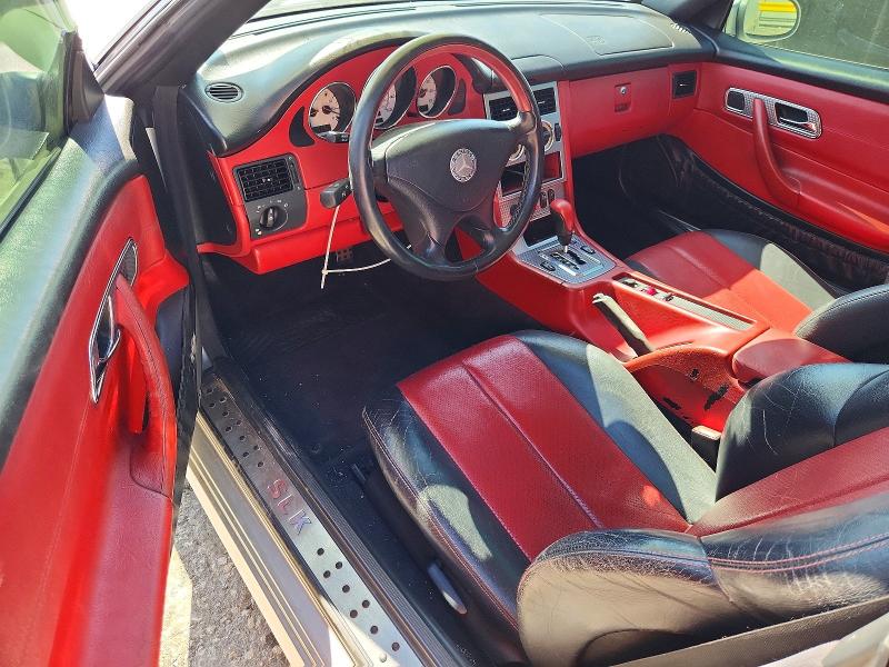 2001 Mercedes-benz Slk-klasse VIN WDBKK49F61F197996 COPART salvage auction — HAIL, Ks - Cert Of Title-Salvage, sold $250 on 2026-07-29 (photo 8)