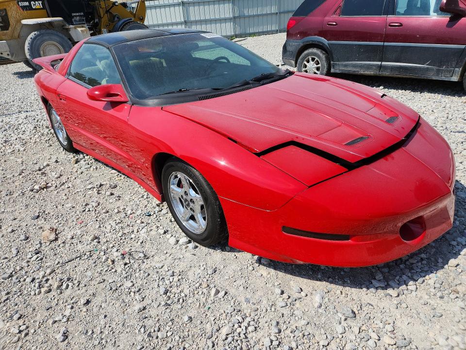 1994 Pontiac Firebird VIN 2G2FV22P7R2206000 COPART salvage auction — NORMAL WEAR, MI - DEALER ONLY CLEAN TITLE, sold $1,350 on 2026-07-21 (photo 4)