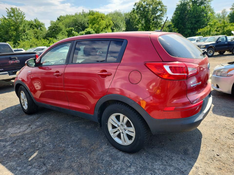 2011 Kia Sportage VIN KNDPBCA20B7047677 COPART salvage auction — MINOR DENT/SCRATCHES, CT - CERTIFICATE OF TITLE (P), sold $1,850 on 2026-07-27 (photo 2)