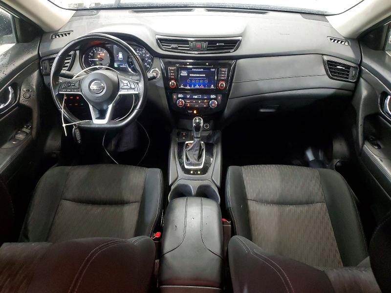 2019 Nissan Rogue VIN JN8AT2MV7KW384988 COPART salvage auction — MINOR DENT/SCRATCHES, Pa - Cert Of Title (P), sold $2,250 on 2026-07-30 (photo 8)