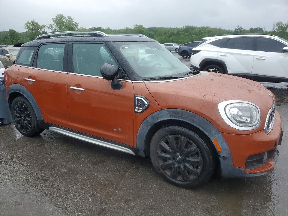 2017 Mini Cooper VIN WMZYT5C36H3D78771 COPART salvage auction — WATER/FLOOD, NY - MV907A-FLOOD SALVAGE, sold $4,550 on 2026-08-06 (photo 4)