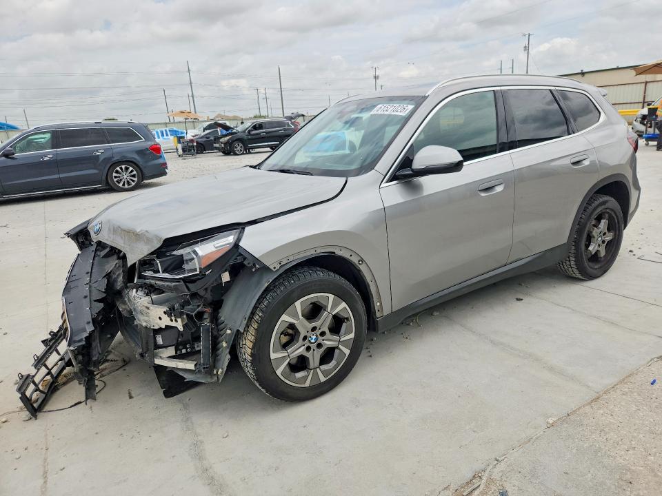 2023 BMW X1 VIN WBX73EF05P5W46015 — COPART salvage auction photo