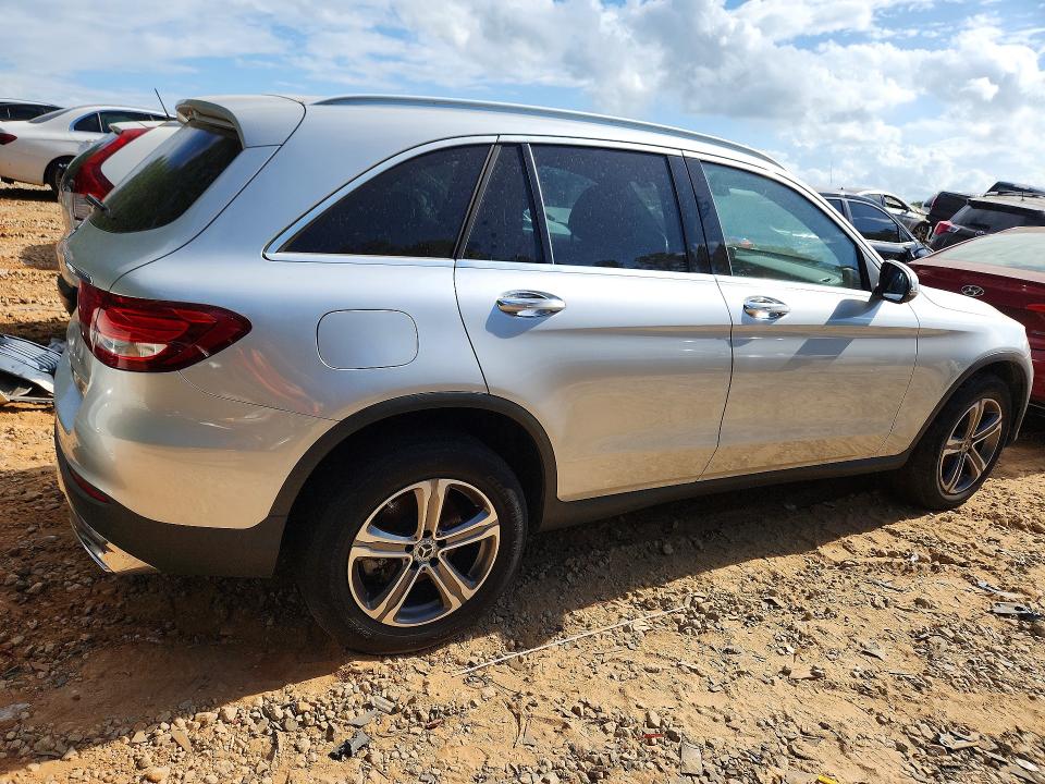 2017 Mercedes-benz Glc VIN WDC0G4JB0HV008563 COPART salvage auction — NORMAL WEAR, Ga - Certificate Of Title, sold $6,900 on 2026-08-11 (photo 3)