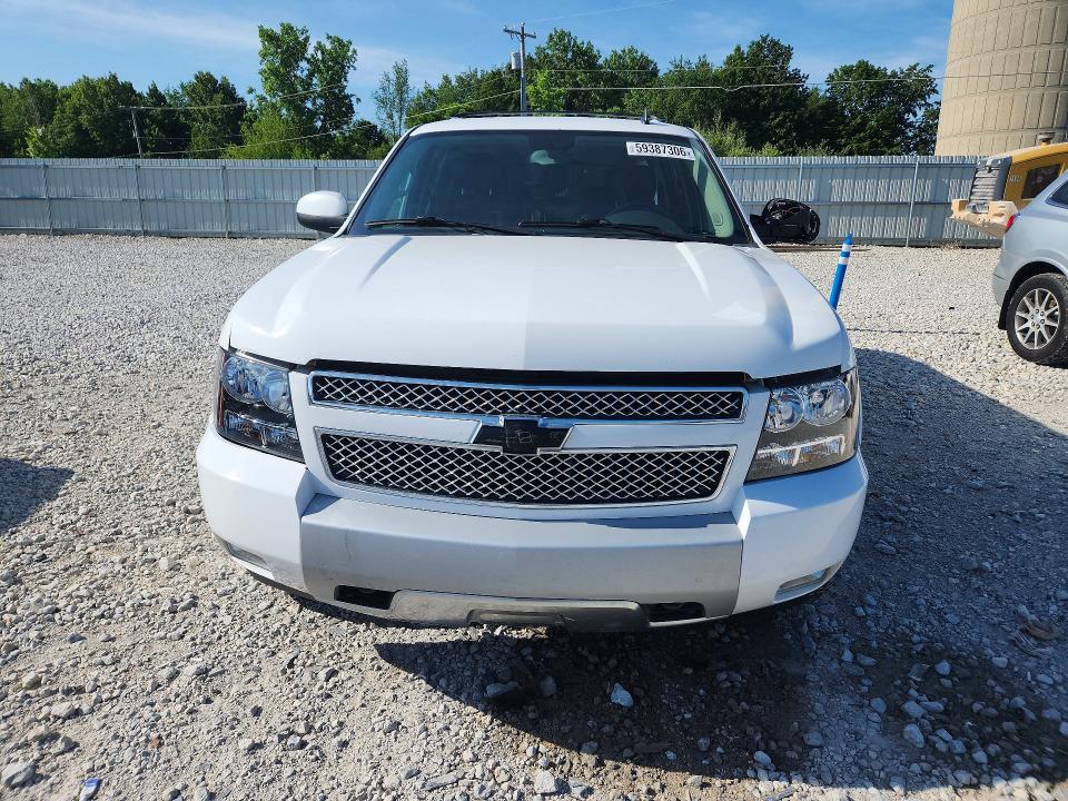 2011 Chevrolet Suburban VIN 1GNSKJE31BR323586 COPART salvage auction — FRONT END, MI - CERTIFICATE OF TITLE, sold $750 on 2026-07-09 (photo 5)