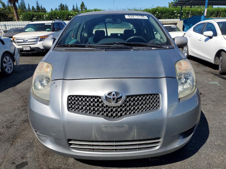 2007 Toyota Yaris VIN JTDJT923475055636 COPART salvage auction — MECHANICAL, CA - DIS/DLR/EXP APP FOR DUP CLEAN, sold $500 on 2026-07-30 (photo 5)