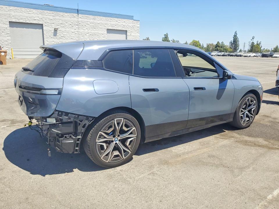 2024 BMW Ix VIN WB533CF0XRCN35342 COPART salvage auction — REAR END, Ca - Salvage Certificate, sold $35,500 on 2026-08-27 (photo 3)