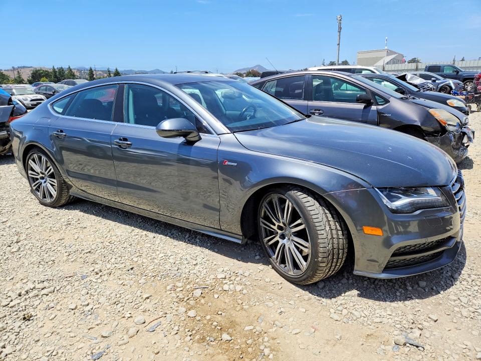 2013 Audi A7 VIN WAU2GAFC6DN128728 COPART salvage auction — MINOR DENT/SCRATCHES, Ca - Dis/Dlr/Exp Only Clean Title, sold $6,500 on 2026-07-14 (photo 4)