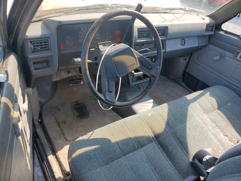 1986 Toyota Pickup VIN JT4RN55DXG0200749 COPART salvage auction — NORMAL WEAR, VA - CERTIFICATE OF TITLE, sold $525 on 2026-07-22 (photo 8)