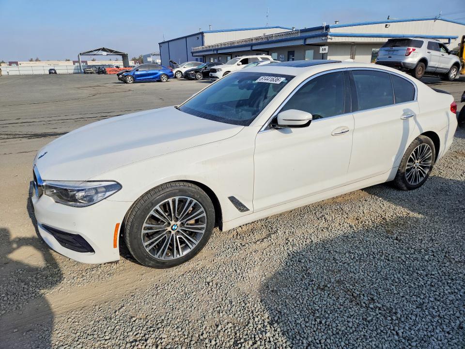 2017 BMW 5er VIN WBAJA5C3XHG456074 COPART salvage auction — MINOR DENT/SCRATCHES, Hi - Dis/Dlr/Exp Only Clean Title, sold $4,600 on 2026-07-28 (photo 1)