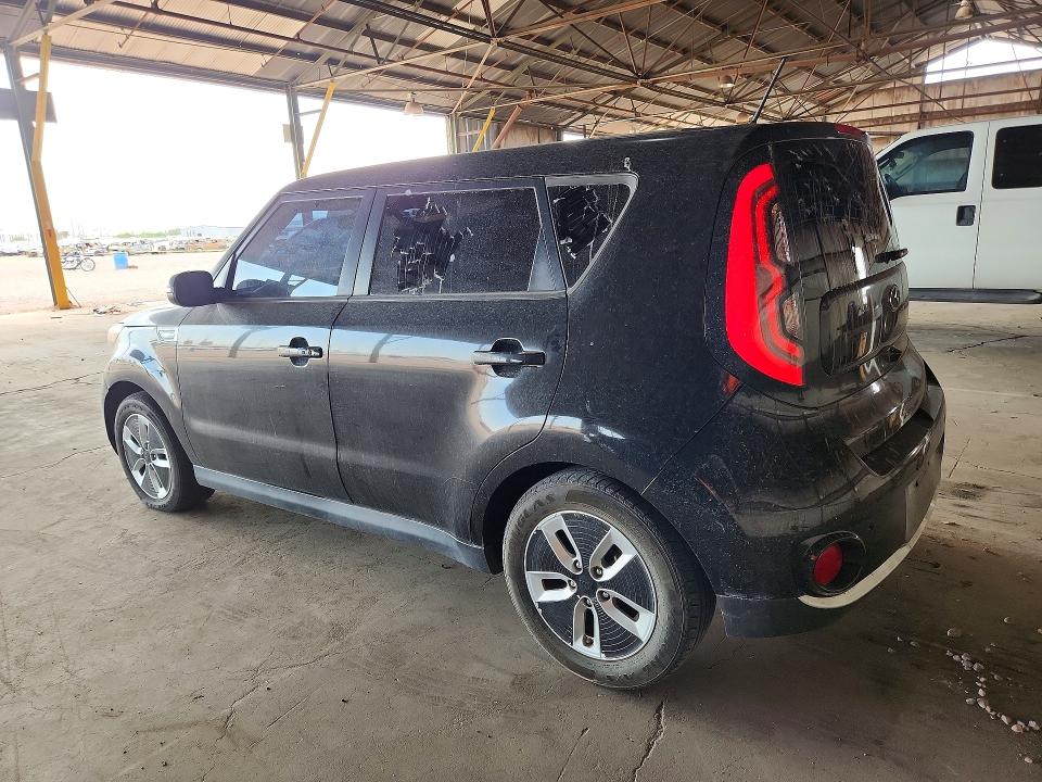 2016 Kia Soul VIN KNDJX3AE0G7011545 COPART salvage auction — NORMAL WEAR, Az - Cert Of Title - Salvage, sold $775 on 2026-07-29 (photo 2)
