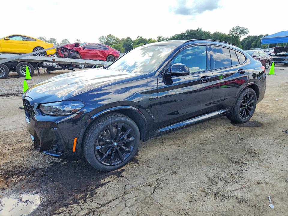 2025 BMW X4 VIN 5UX33DT08S9098554 — COPART salvage auction photo
