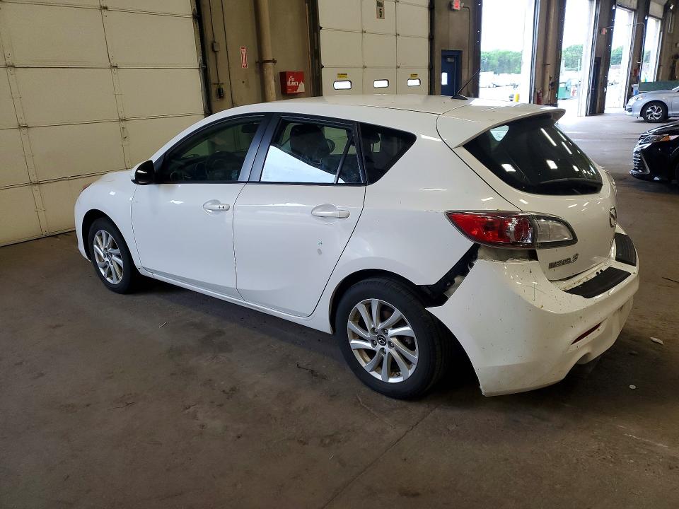 2013 Mazda 3 VIN JM1BL1L74D1792930 COPART salvage auction — REAR END, MN - CERT OF TITLE-PRIOR SALVAGE, sold $250 on 2026-07-21 (photo 2)