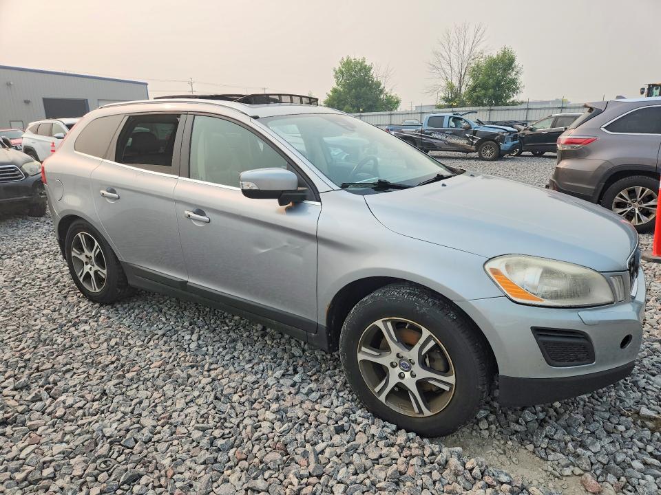 2012 Volvo Xc60 VIN YV4902DZ7C2321034 COPART salvage auction — SIDE, Wi - Junked Vehicle Bill Of Sale, sold $275 on 2026-08-17 (photo 4)