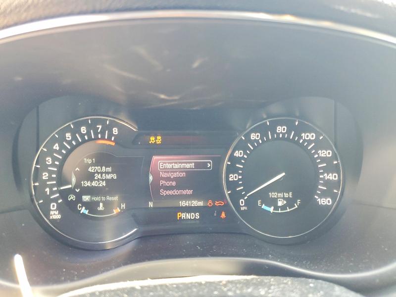 2019 Lincoln Mkc VIN 5LMCJ3C99KUL31458 COPART salvage auction — MINOR DENT/SCRATCHES, WV - CERTIFICATE OF TITLE (P), sold $1,050 on 2026-07-30 (photo 9)