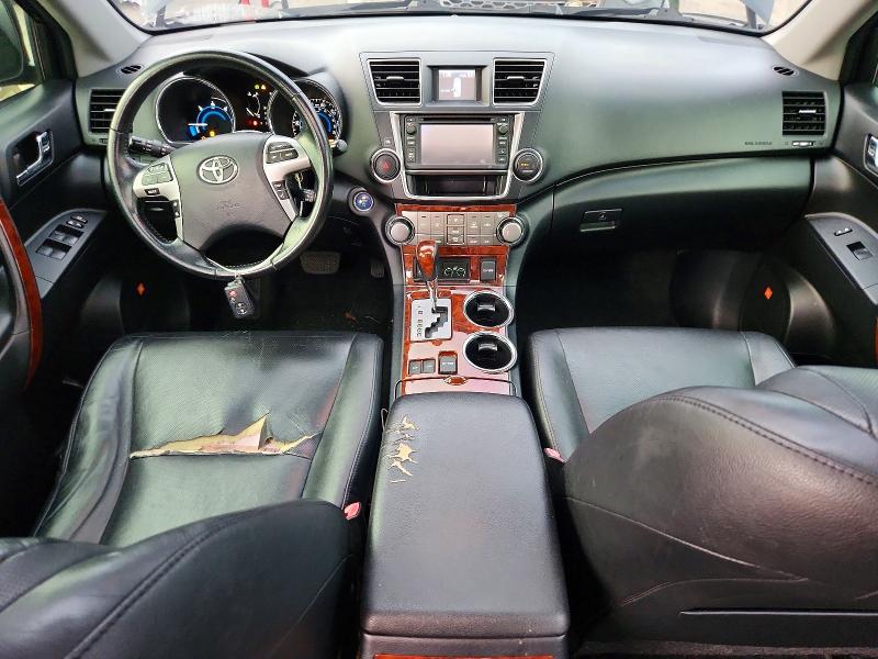 2013 Toyota Highlander VIN JTEDC3EH5D2014247 COPART salvage auction — MINOR DENT/SCRATCHES, Ct - Certificate Of Title, sold $3,850 on 2026-07-31 (photo 8)