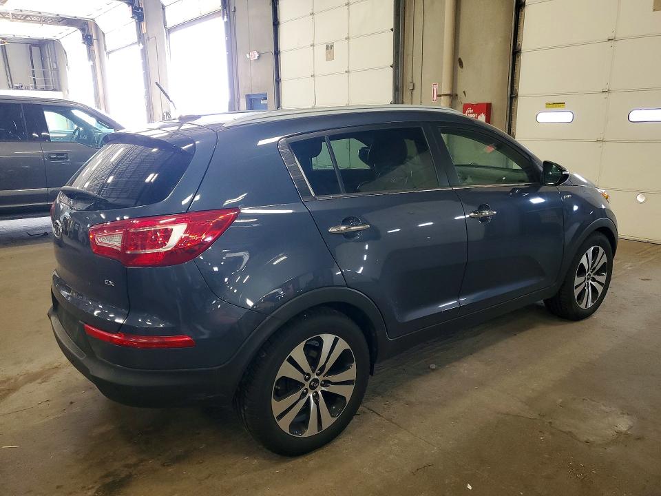 2011 Kia Sportage VIN KNDPCCA20B7085763 COPART salvage auction — MECHANICAL, MN - CERTIFICATE OF TITLE, sold $2,200 on 2026-07-07 (photo 3)