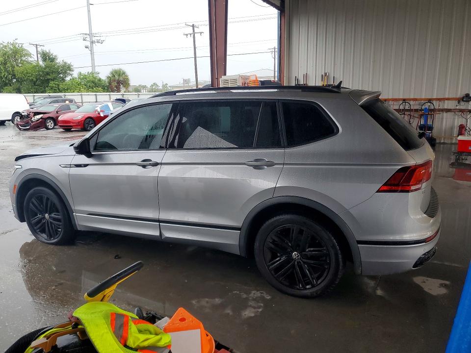 2022 Volkswagen Tiguan VIN 3VVCB7AX4NM022245 COPART salvage auction — FRONT END, FL - CERTIFICATE OF TITLE, sold $10,700 on 2026-09-09 (photo 2)
