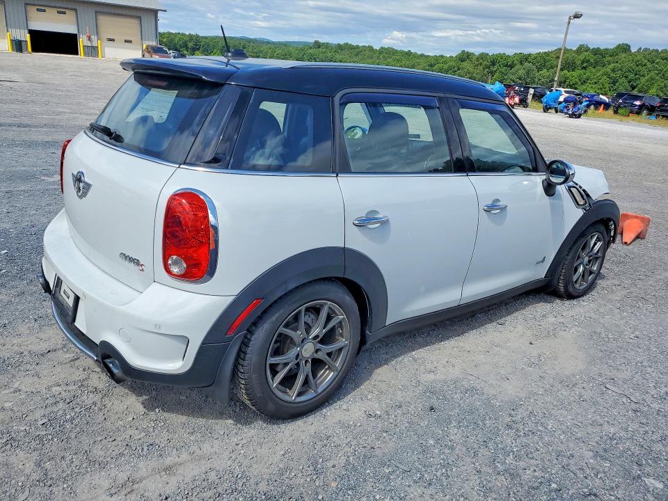 2013 Mini Cooper VIN WMWZC5C55DWM15916 COPART salvage auction — FRONT END, Pa - Certificate Of Salvage, sold $900 on 2026-08-13 (photo 3)