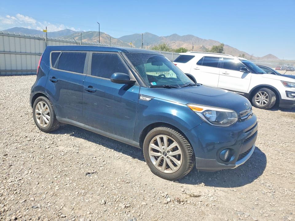 2017 Kia Soul VIN KNDJP3A57H7464143 COPART salvage auction — MINOR DENT/SCRATCHES, UT - CERT OF TITLE-REBUILT/RESTORED, sold $1,400 on 2026-07-17 (photo 4)