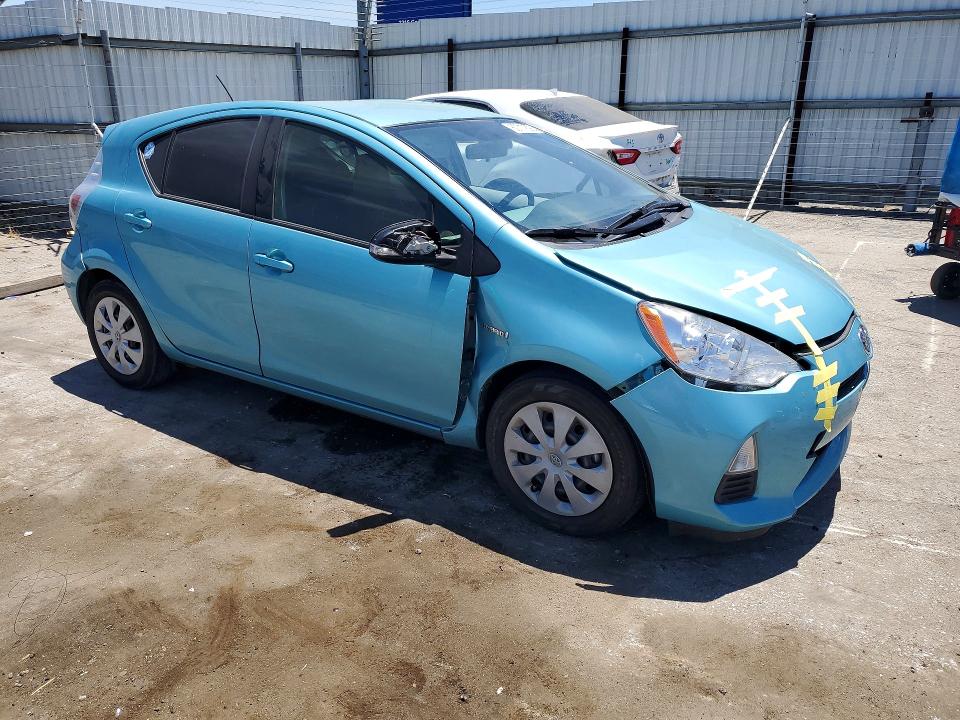 2012 Toyota Prius VIN JTDKDTB37C1011484 COPART salvage auction — FRONT END, Ca - Salvage Certificate, sold $325 on 2026-07-31 (photo 4)