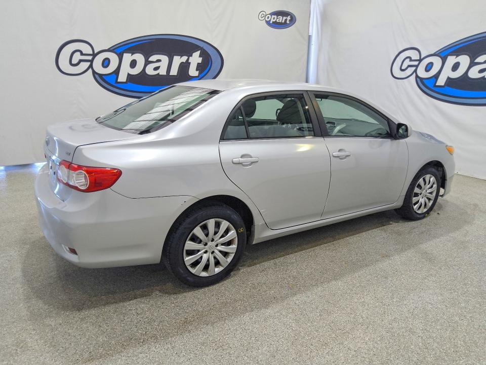 2013 Toyota Corolla VIN 5YFBU4EE8DP076702 COPART salvage auction — REAR END, CA - DIS/DLR/EXP ONLY CLEAN TITLE (P), sold $4,050 on 2026-07-23 (photo 3)