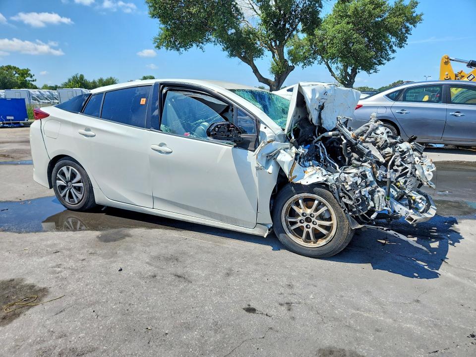 2017 Toyota Prius VIN JTDKARFP5H3028143 COPART salvage auction — FRONT END, Fl - Cert Of Title Slvg Rebuildable, sold $475 on 2026-07-28 (photo 4)